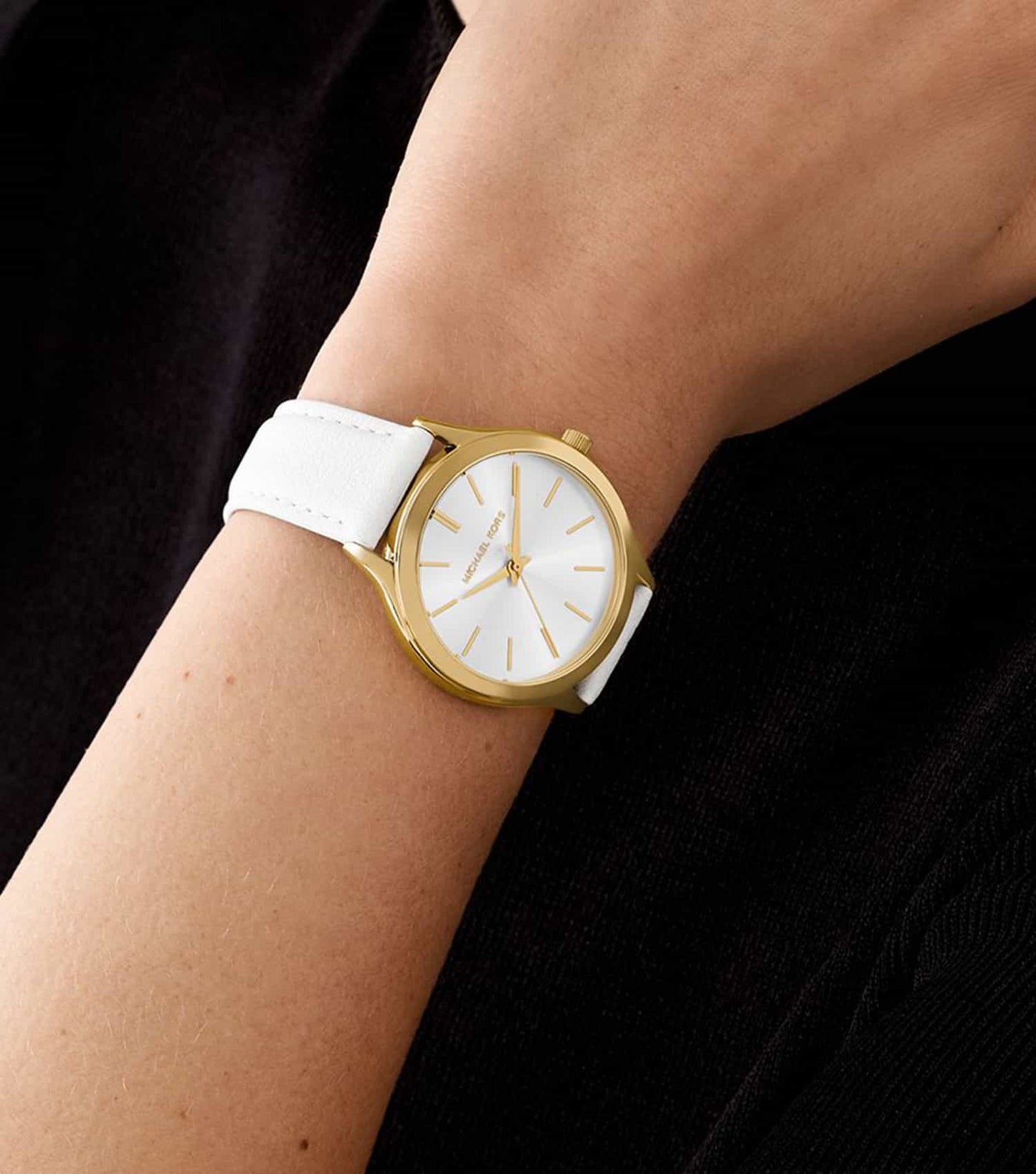 Women Slim Runway Quartz Watch 38mm